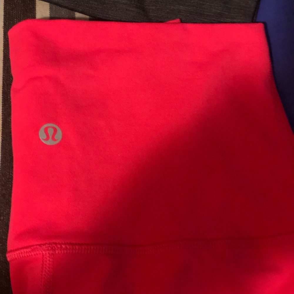 Lululemon athletics - Picture 4 of 5
